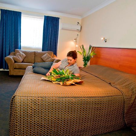 Scone Motor Inn & Apartments Extérieur photo
