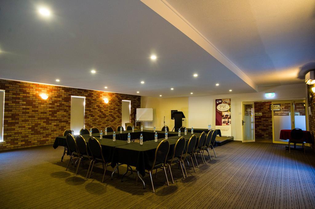Scone Motor Inn & Apartments Extérieur photo