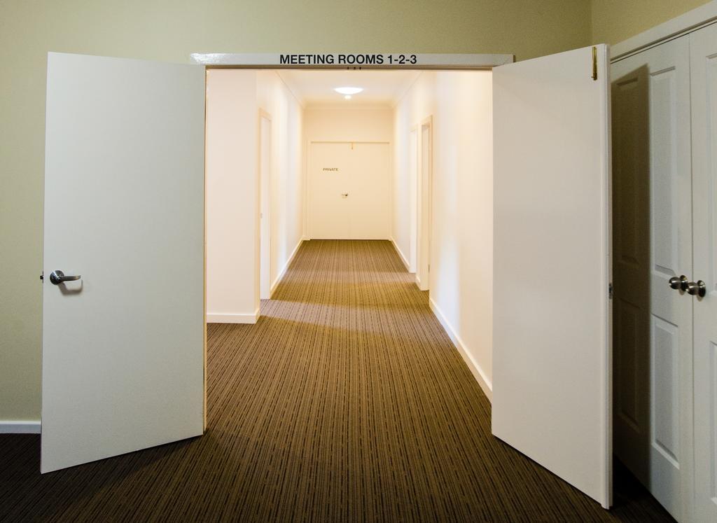 Scone Motor Inn & Apartments Extérieur photo