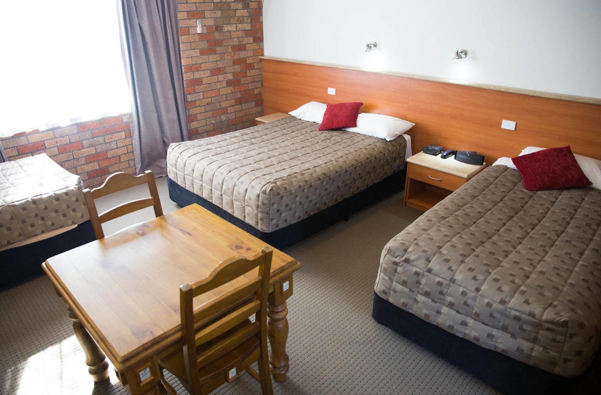 Scone Motor Inn & Apartments Extérieur photo