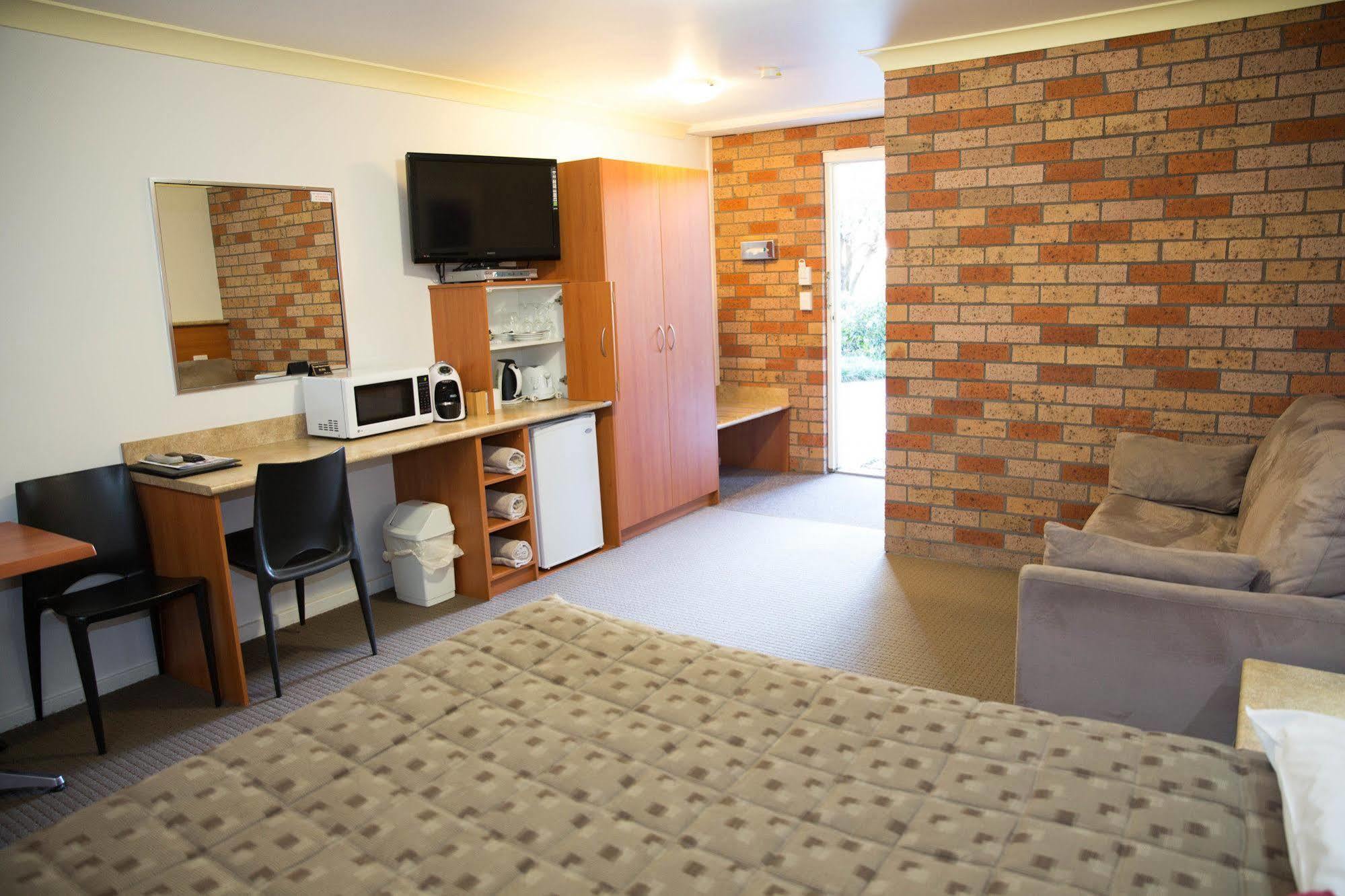 Scone Motor Inn & Apartments Extérieur photo